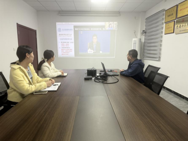 4.14 爱卫图片1 (1)_副本.png